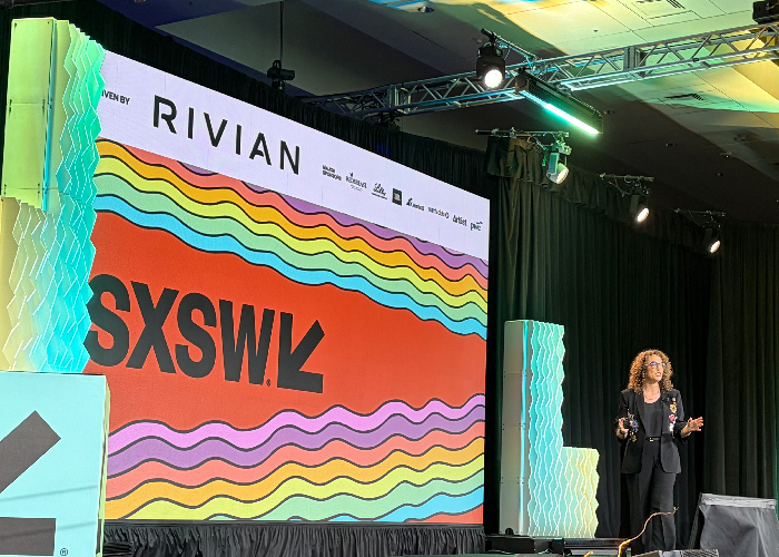 <b>Amy Webb</b><br/>Alerta de chubascos